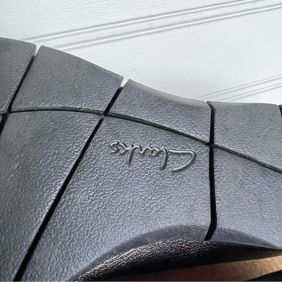 Clarks Artisan Daelyn Hill Wedge Bronze Leather Pump 9.5 - Picture 13 of 16